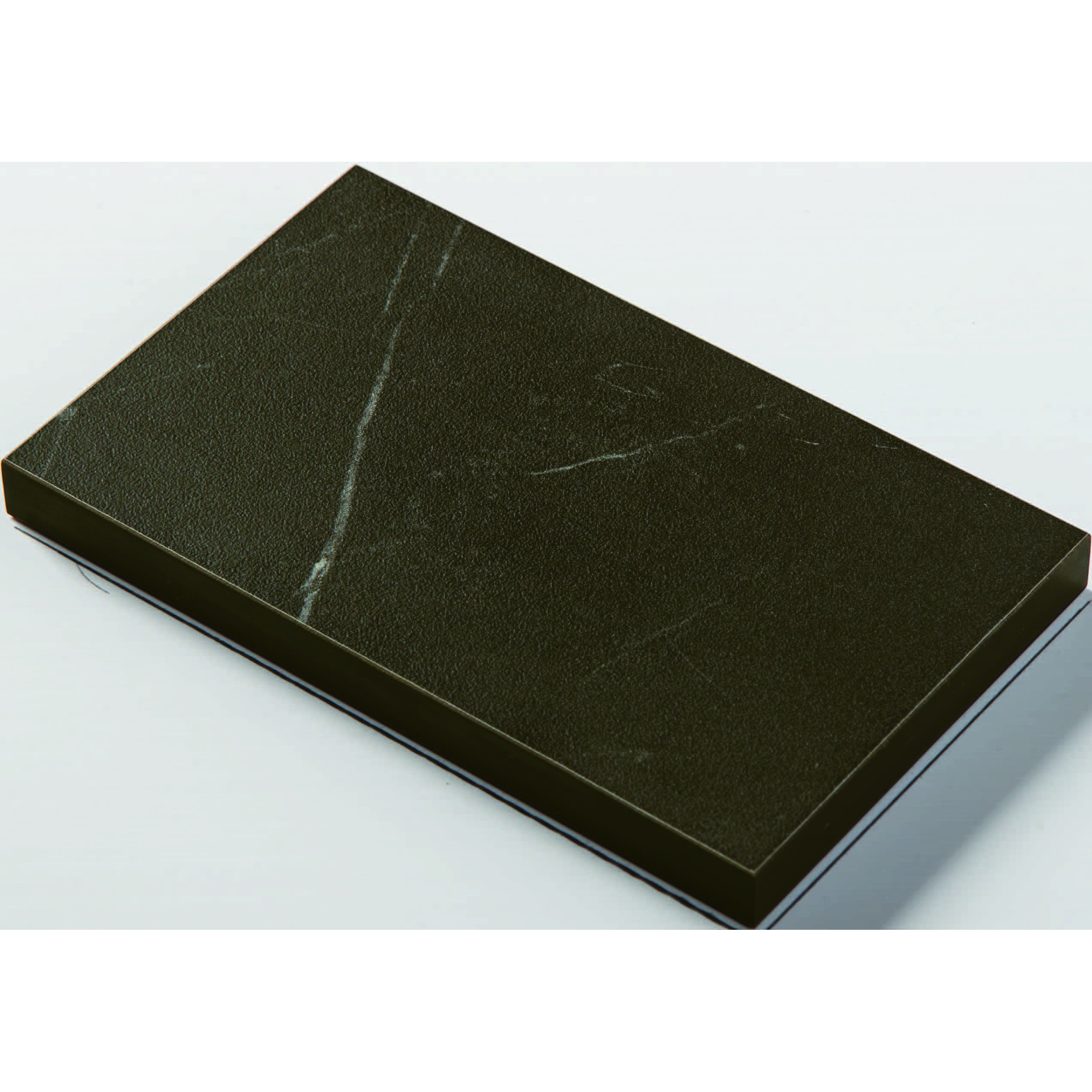 Mariz Vena Black